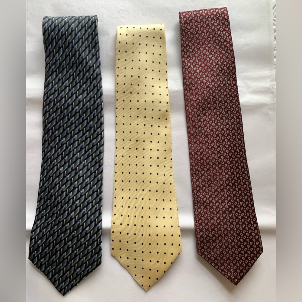 Men’s ties: Van Heusen, Brookes Brothers